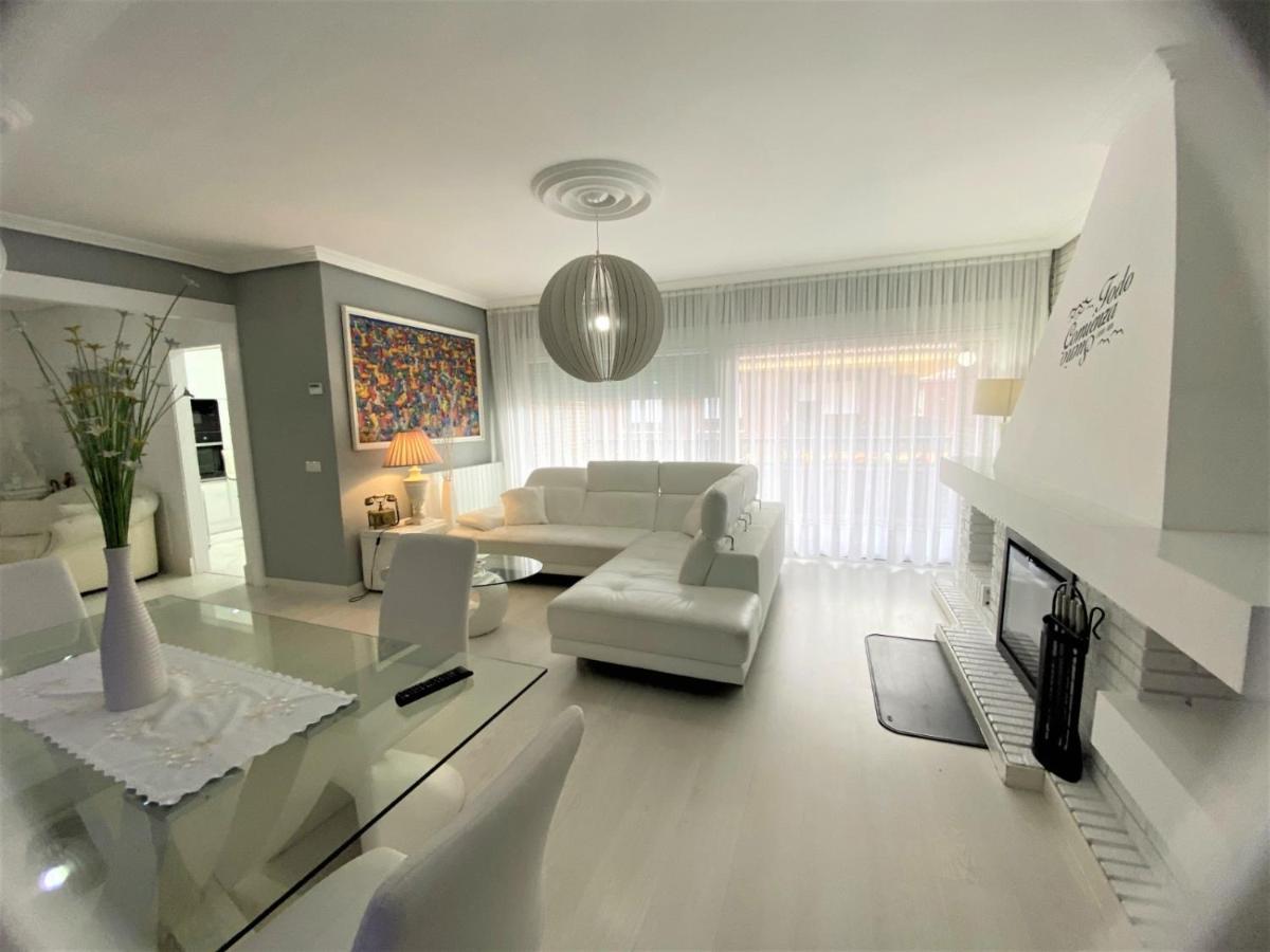Apartamento Atico Lujo Llanes Exterior foto